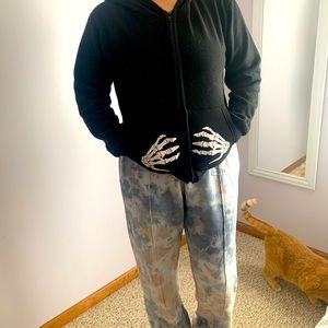 Medium black hoodie.